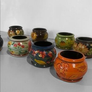 Pottery Barn Handcrafted Floral Wooden Napkin Rings Set of 10 Multicolour